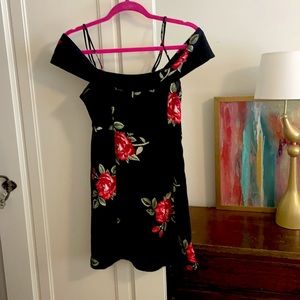 Hemline black and floral dress, amuse society xs